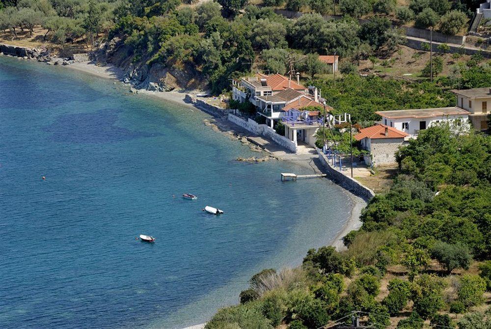 Byzantinon Hotel Leonidio Bagian luar foto