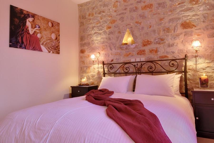 Byzantinon Hotel Leonidio Bagian luar foto