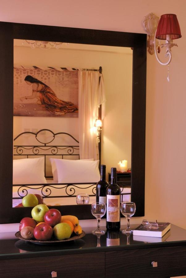 Byzantinon Hotel Leonidio Bagian luar foto